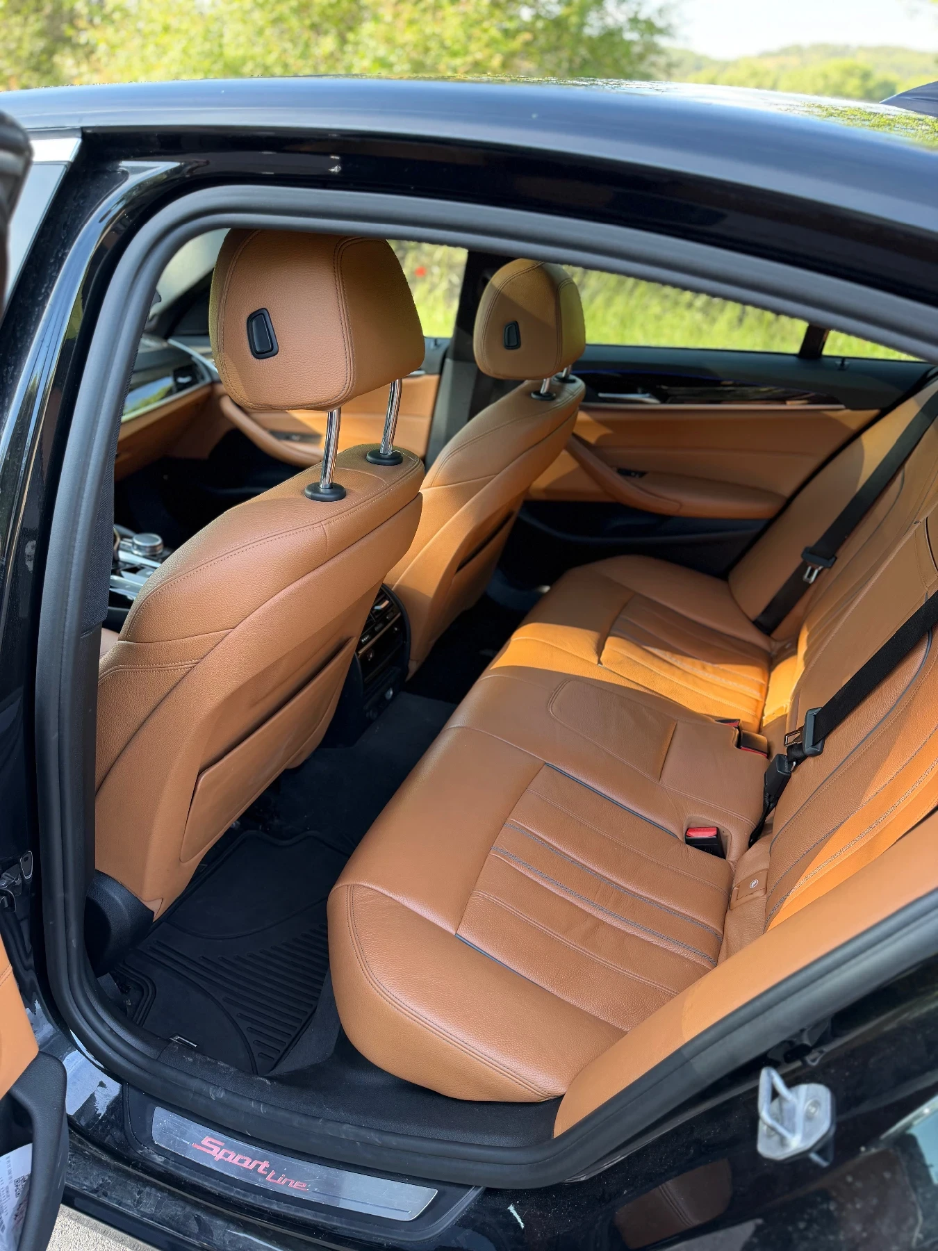 BMW 530 BMW 530i XDrive , снимка 11 - Автомобили и джипове - 54721656