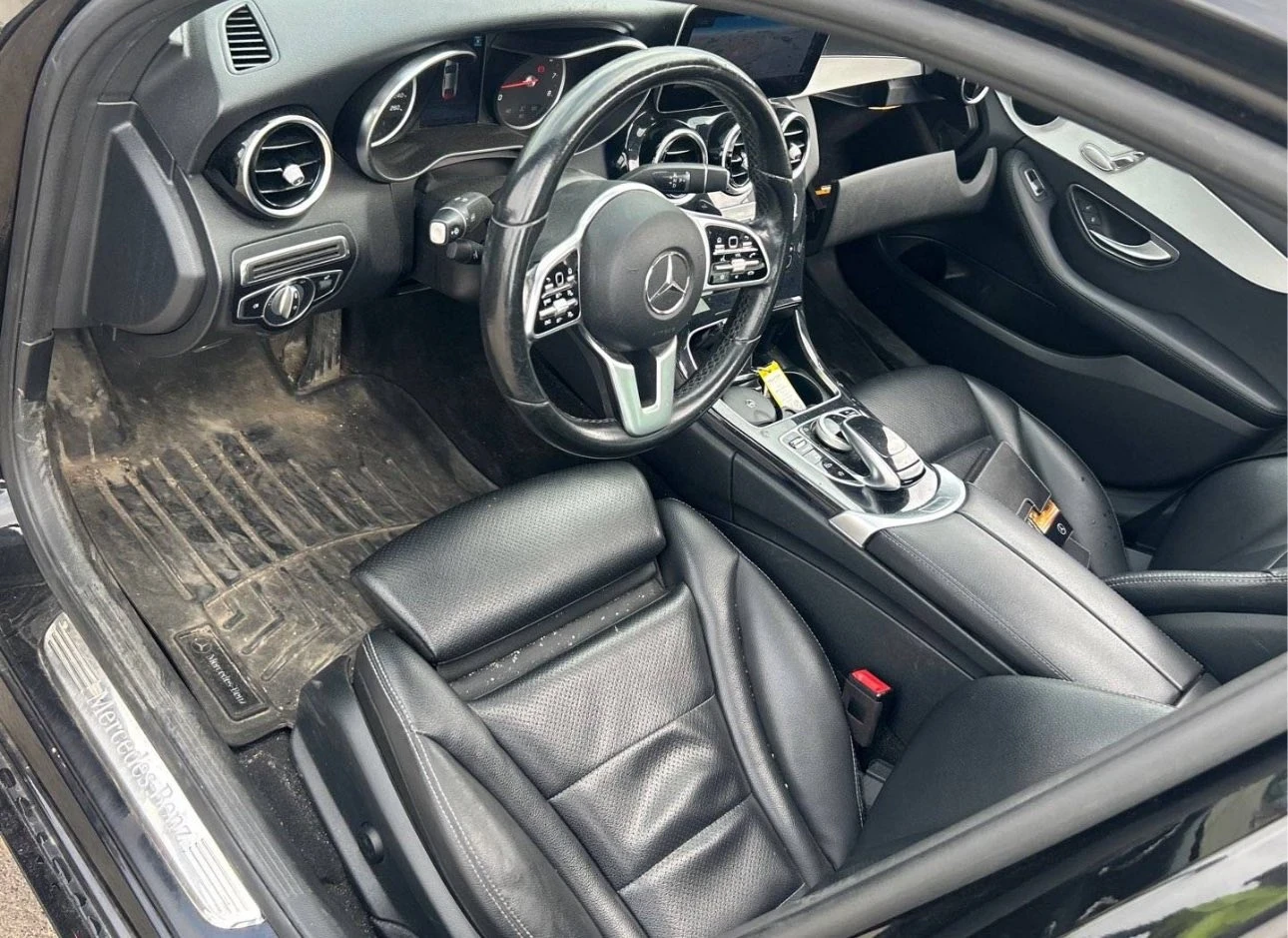Mercedes-Benz C 300 AMG* 4Matic* Face, снимка 6 - Автомобили и джипове - 55292244
