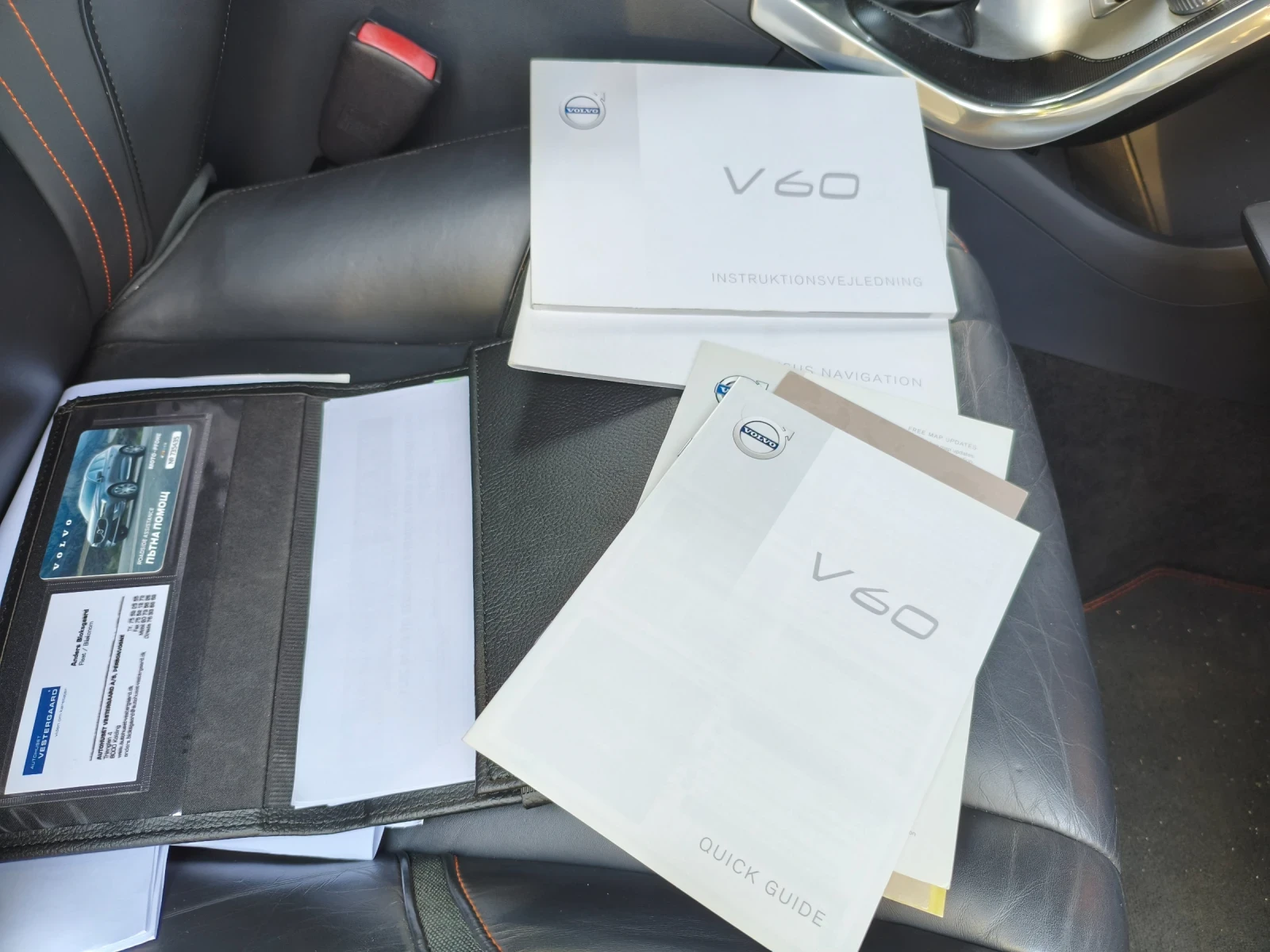 Volvo V60 D5 Ocean Race / подгрев /, снимка 14 - Автомобили и джипове - 55334399
