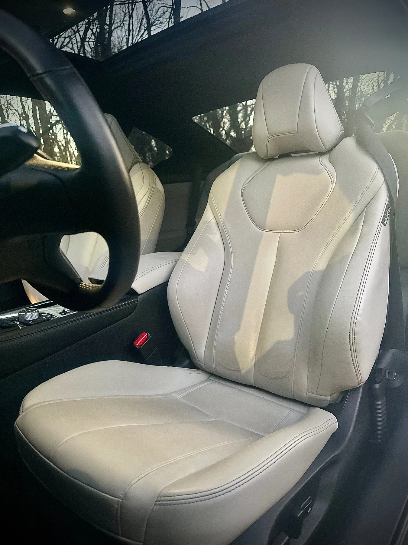 Infiniti Q60 3.0, снимка 12 - Автомобили и джипове - 55931303