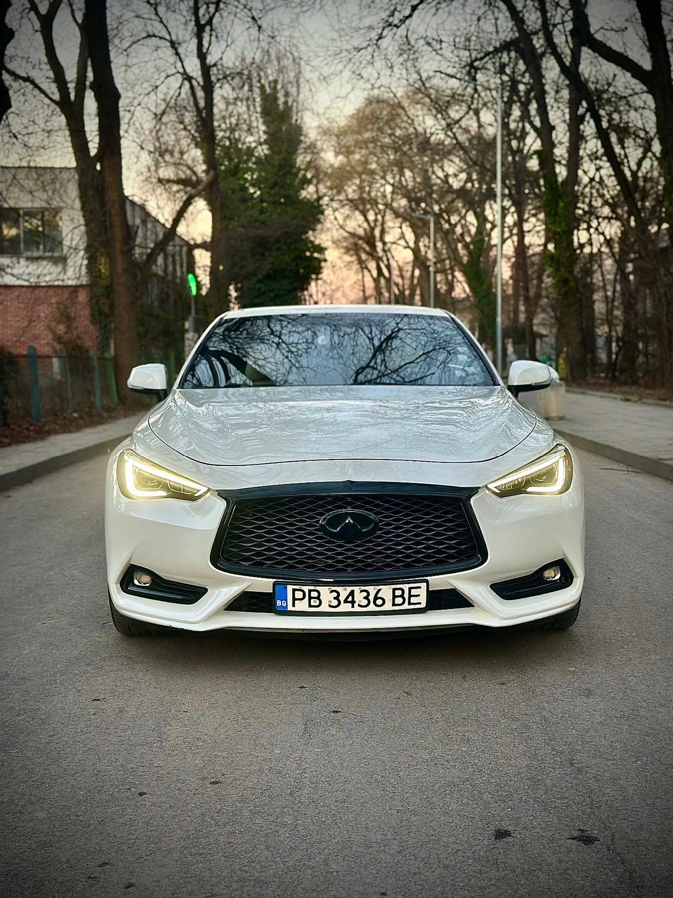 Infiniti Q60 3.0, снимка 6 - Автомобили и джипове - 55931303