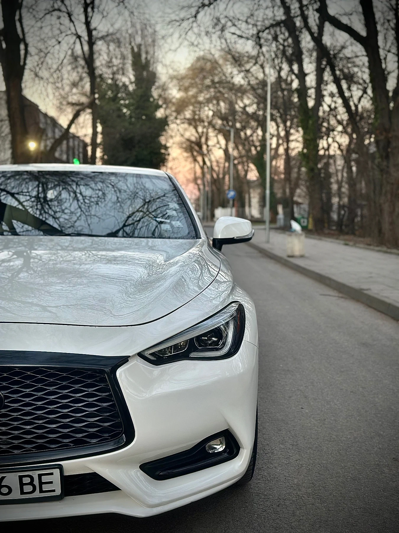 Infiniti Q60 3.0, снимка 9 - Автомобили и джипове - 55931303