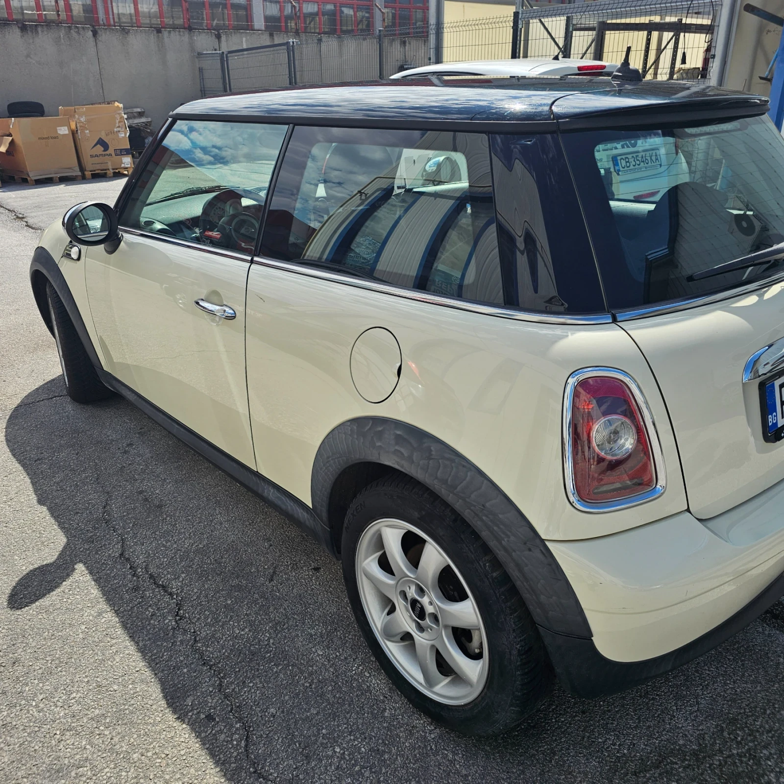 Mini Cooper, снимка 5 - Автомобили и джипове - 56215729