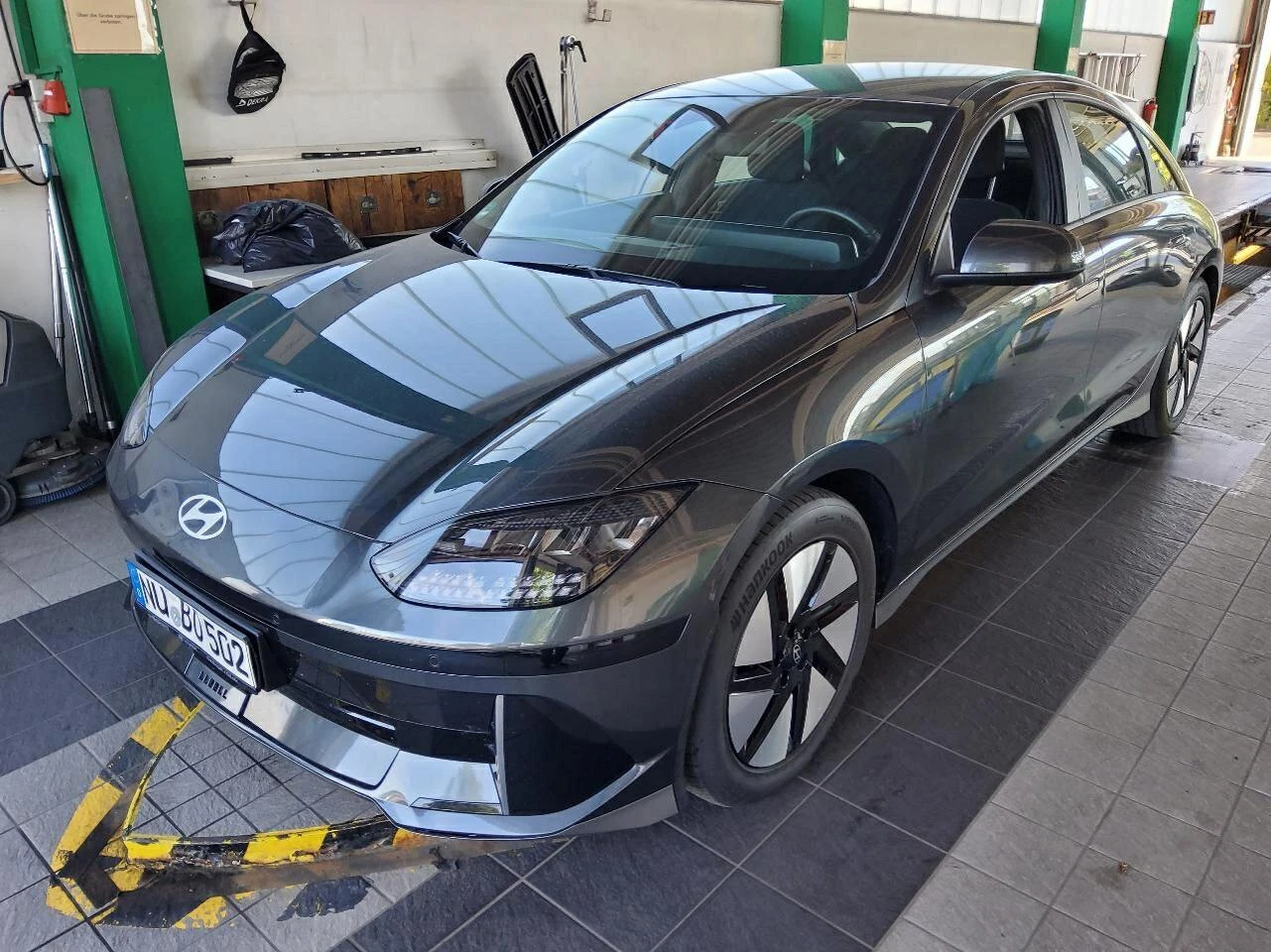 Hyundai Ioniq 6 50kWh LED Navi