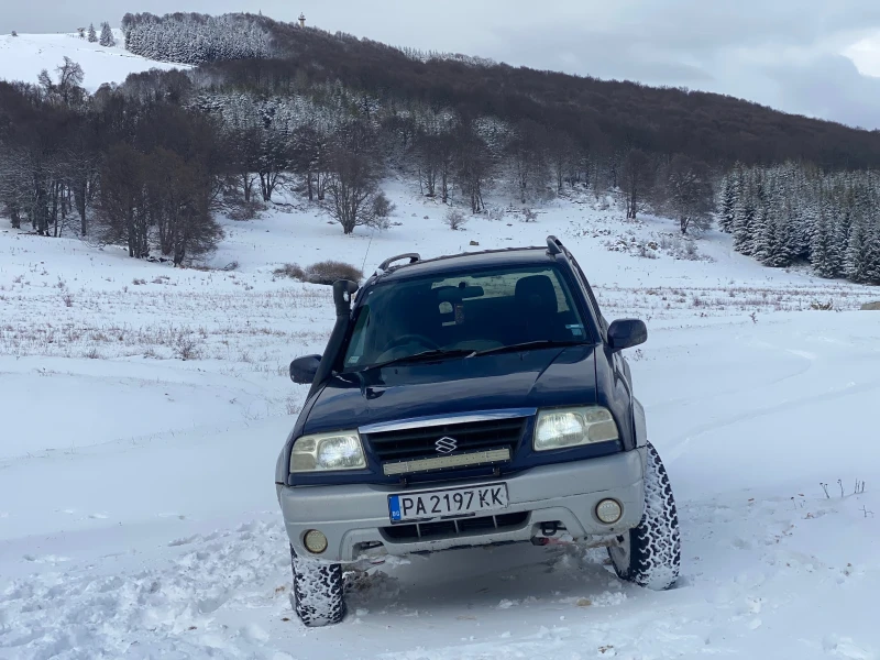 Suzuki Grand vitara 2.0 , снимка 2 - Автомобили и джипове - 48535337