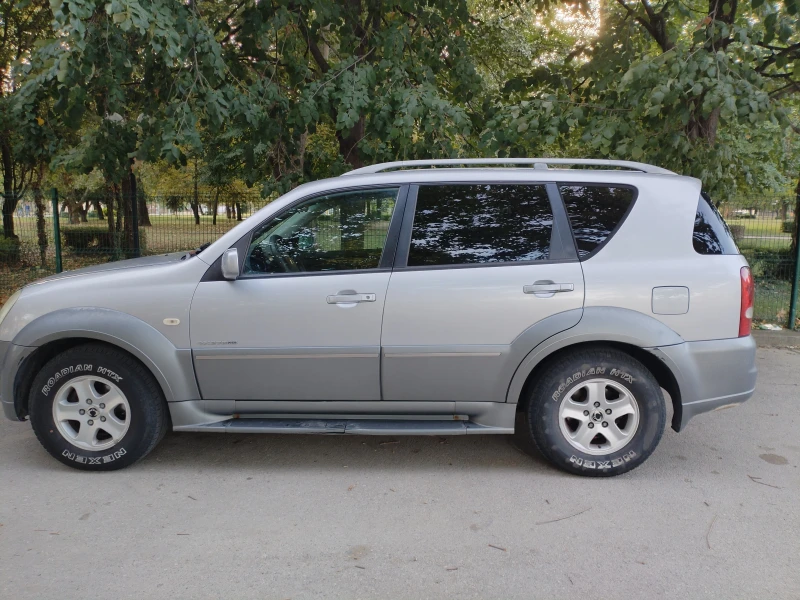 SsangYong Rexton, снимка 2 - Автомобили и джипове - 51858994