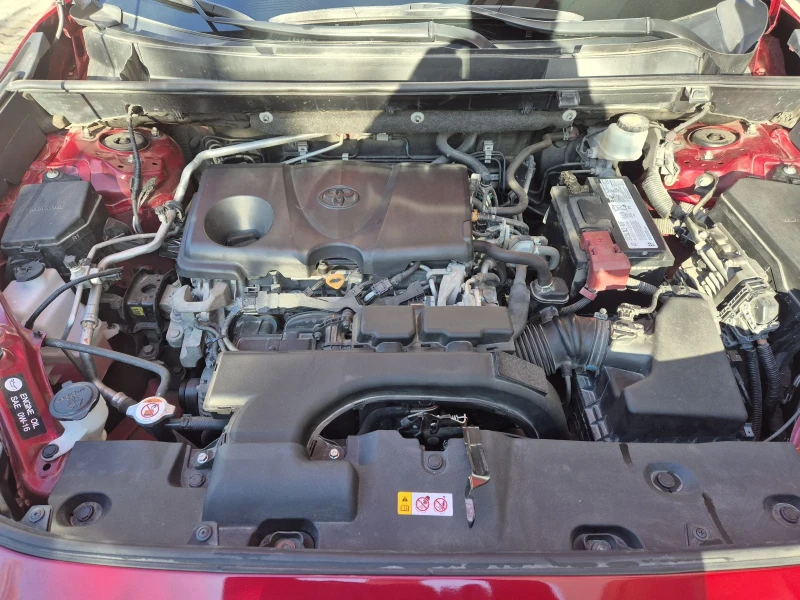 Toyota Rav4 2.5i, XLE, AWD, снимка 11 - Автомобили и джипове - 52495757