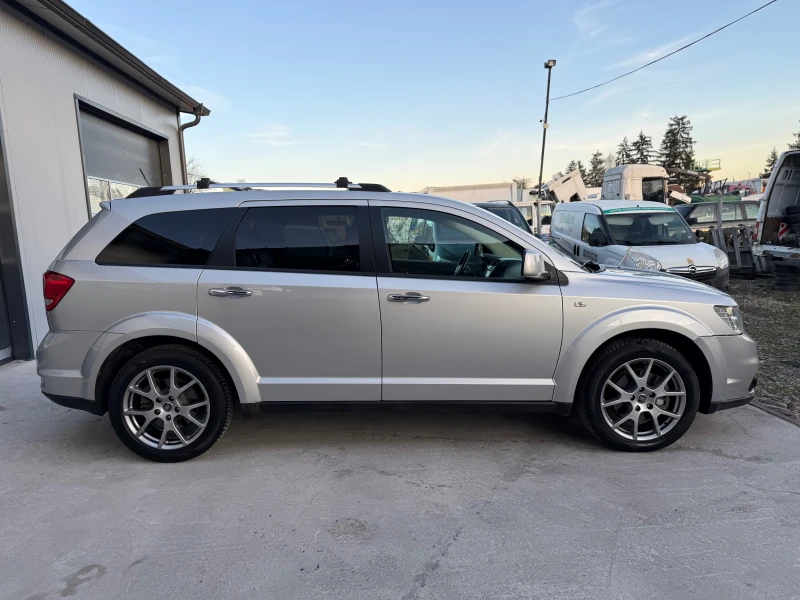 Fiat Freemont 2.0MJT/AWD/6+ 1 места, снимка 8 - Автомобили и джипове - 52850730