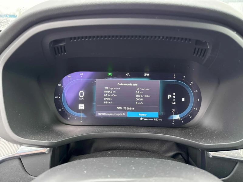 Volvo XC60 R-Design * CARFAX * ОПЦИЯ ЗА ФИНАНСИРАНЕ * , снимка 10 - Автомобили и джипове - 53150642