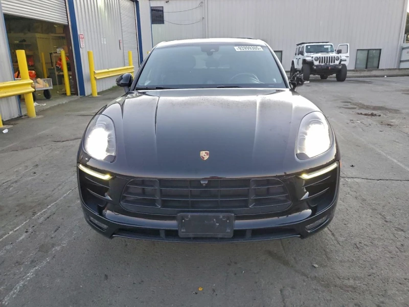 Porsche Macan GTS* 360CAMERA* BOSE SOUND* PANOROOF* COOLED SEATS, снимка 2 - Автомобили и джипове - 53453180