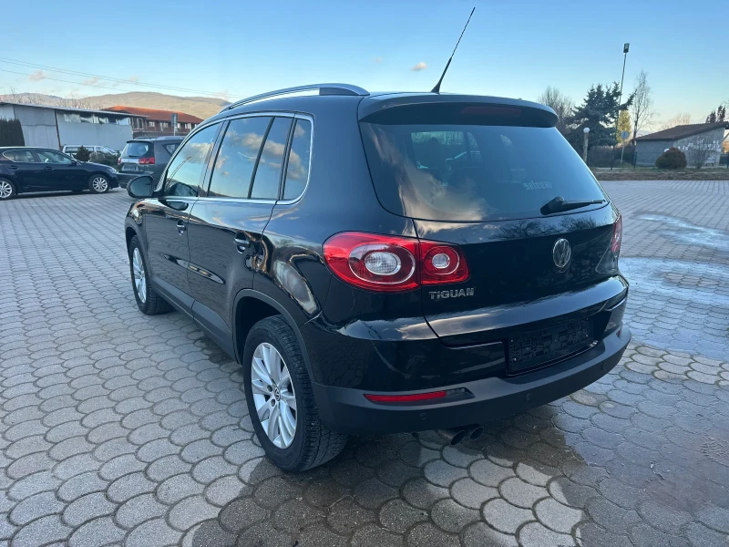 VW Tiguan 1.4TSI 4motion-КОЖА-ПАНОРАМА Серв.история, снимка 5 - Автомобили и джипове - 53528851