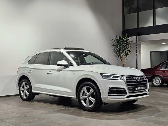 Audi Q5 S-Line* B&O* Pano, снимка 3 - Автомобили и джипове - 48270768