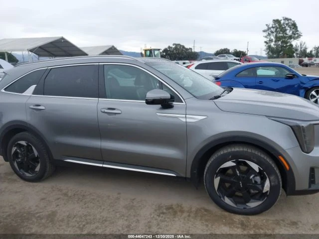 Kia Sorento HYBRID EX - изображение 7