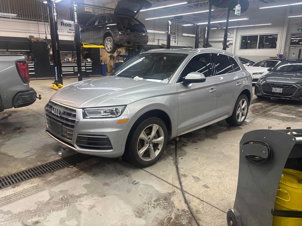 Audi Q5 * Progressiv * CARFAX * ДВА КЛЮЧА* ПОДГРЕВ* , снимка 1