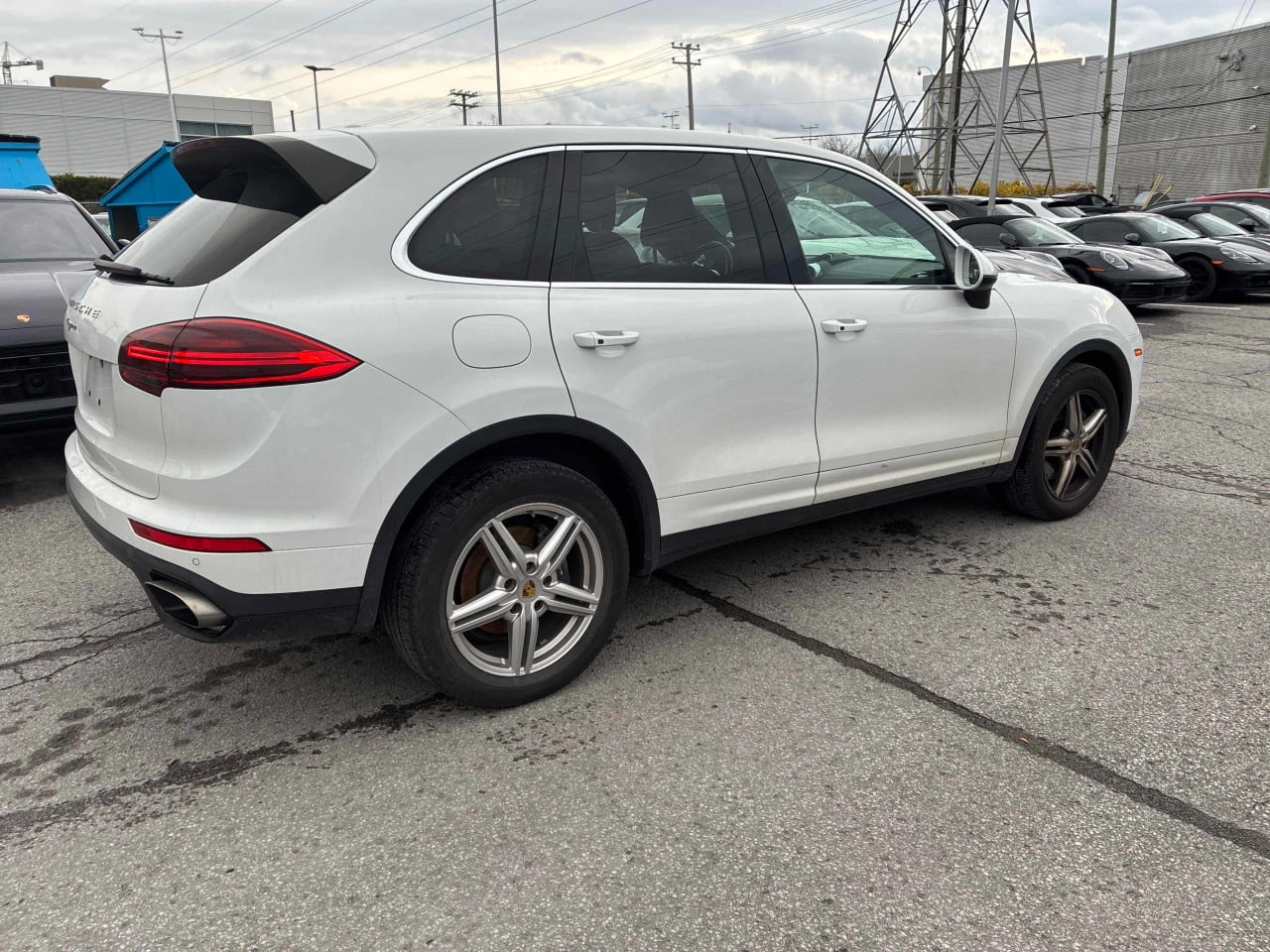 Porsche Cayenne * АВТО КРЕДИТ* ЦЕНА ДО БГ * СЕРВИЗНА ИСТОРИЯ *  - изображение 2