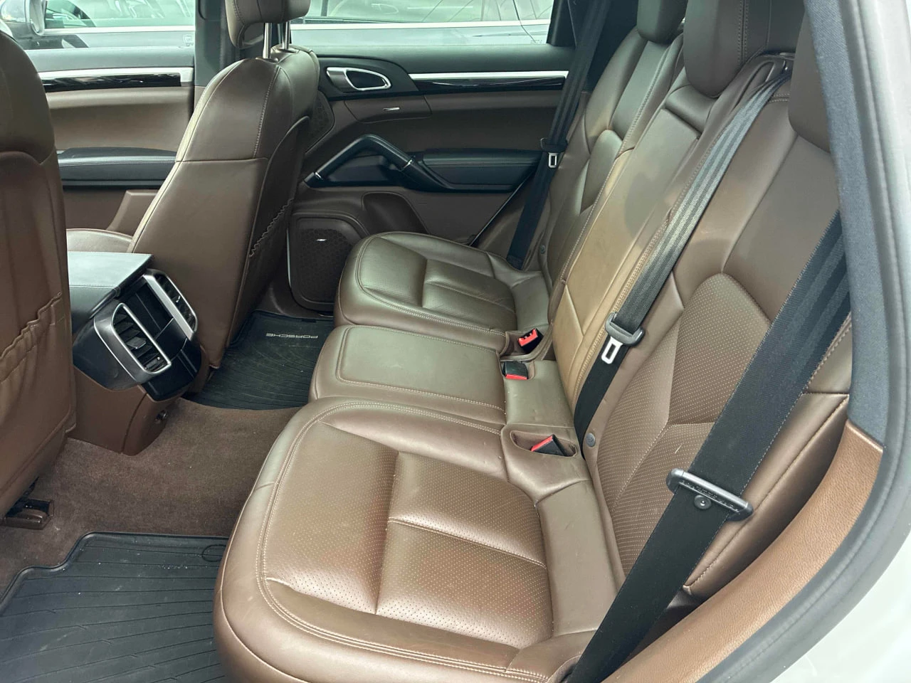 Porsche Cayenne * АВТО КРЕДИТ* ЦЕНА ДО БГ * СЕРВИЗНА ИСТОРИЯ *  - изображение 10