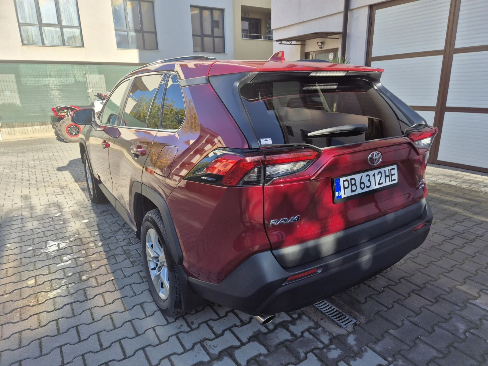 Toyota Rav4 2.5i, XLE, AWD - изображение 6