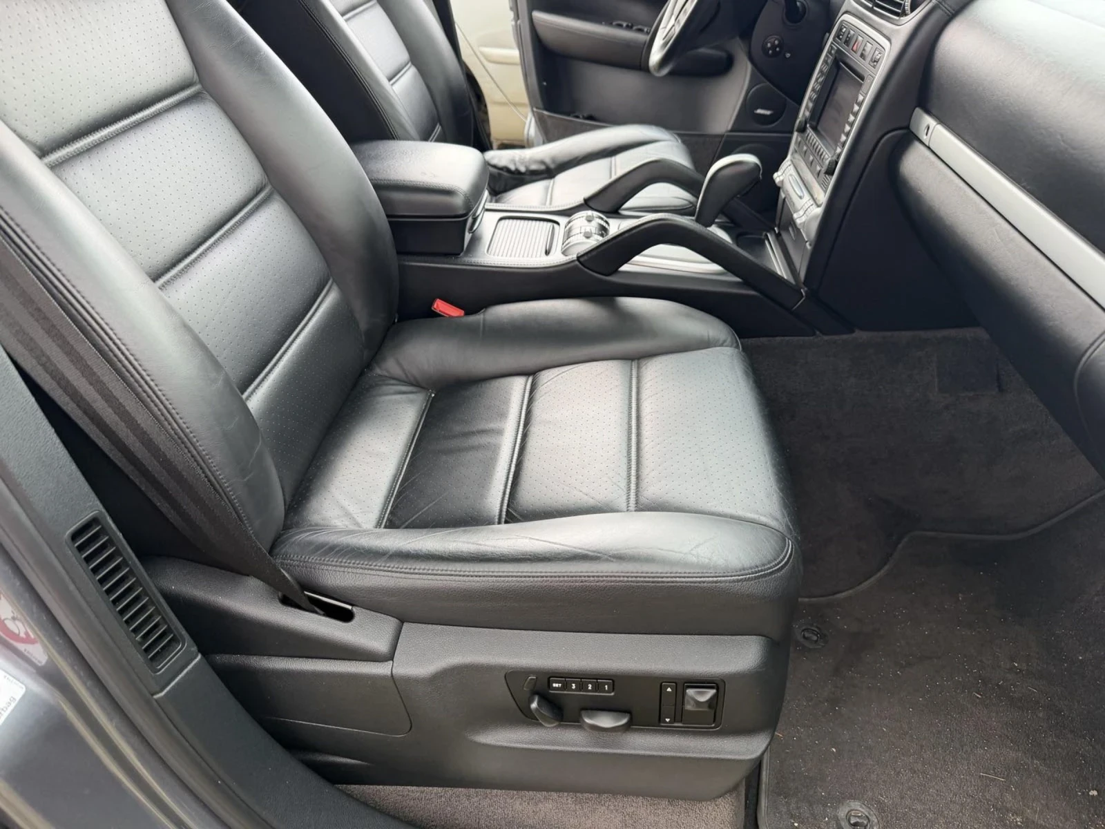 Porsche Cayenne 4.5 TURBO, снимка 13 - Автомобили и джипове - 54670687