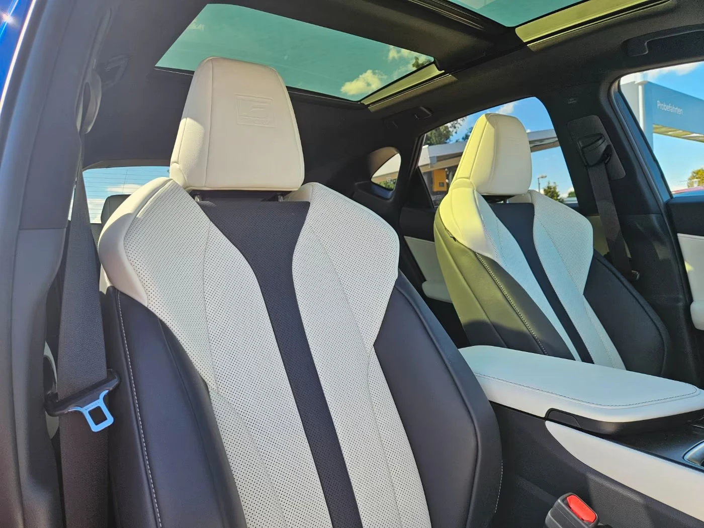Lexus NX 450 h+ /4x4/292HP/F-SPORT/360/PANO/HUD/MEMO/LED/445q, снимка 13 - Автомобили и джипове - 55013865