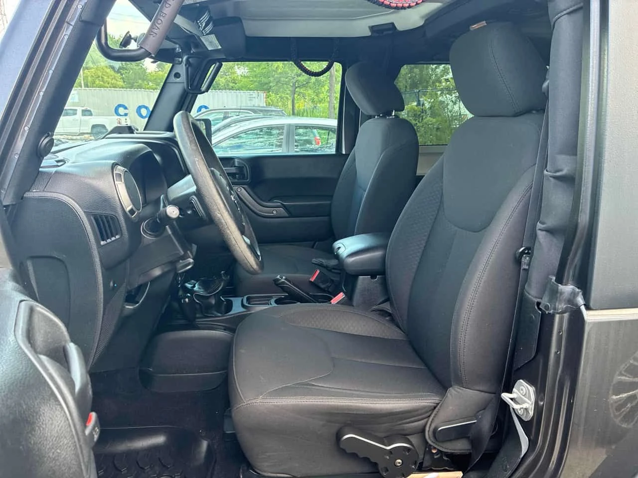 Jeep Wrangler * Sport * ���������� ��� ������������ ������*  | Mobile.bg � ����������� 12