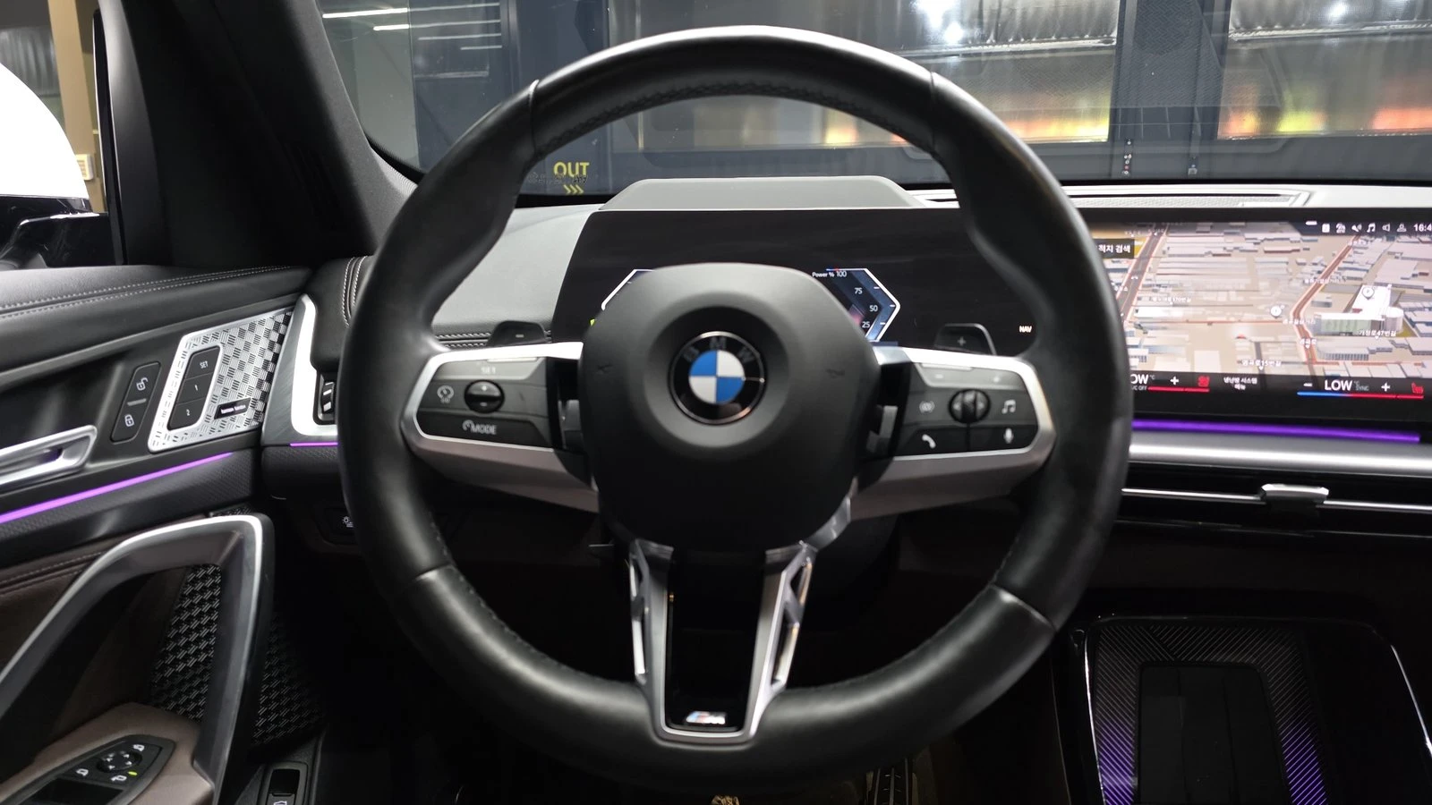 BMW X1 sDrive20i* ЛЮК* HUD* 360* KEYLESS* КРАЙНА ЦЕНА, снимка 13 - Автомобили и джипове - 55269627
