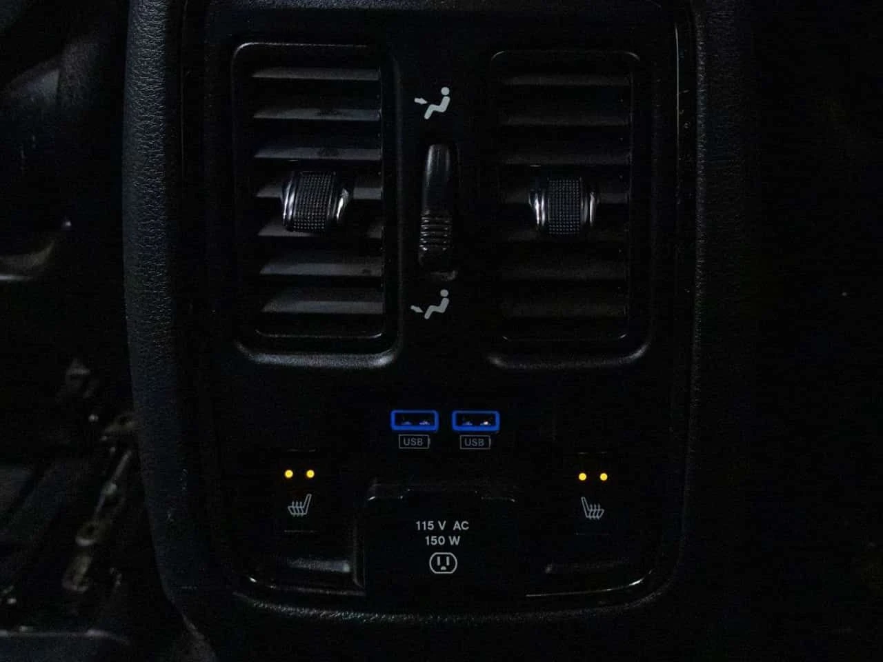 Dodge Durango * R/T QUICK ORDER PACKAGE 22S PREMIUM SOUND SYSTEM, снимка 16 - Автомобили и джипове - 55588793