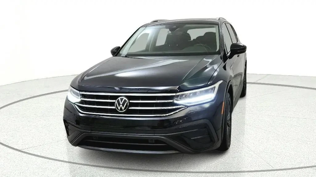 VW Tiguan SE, снимка 2 - Автомобили и джипове - 55616737