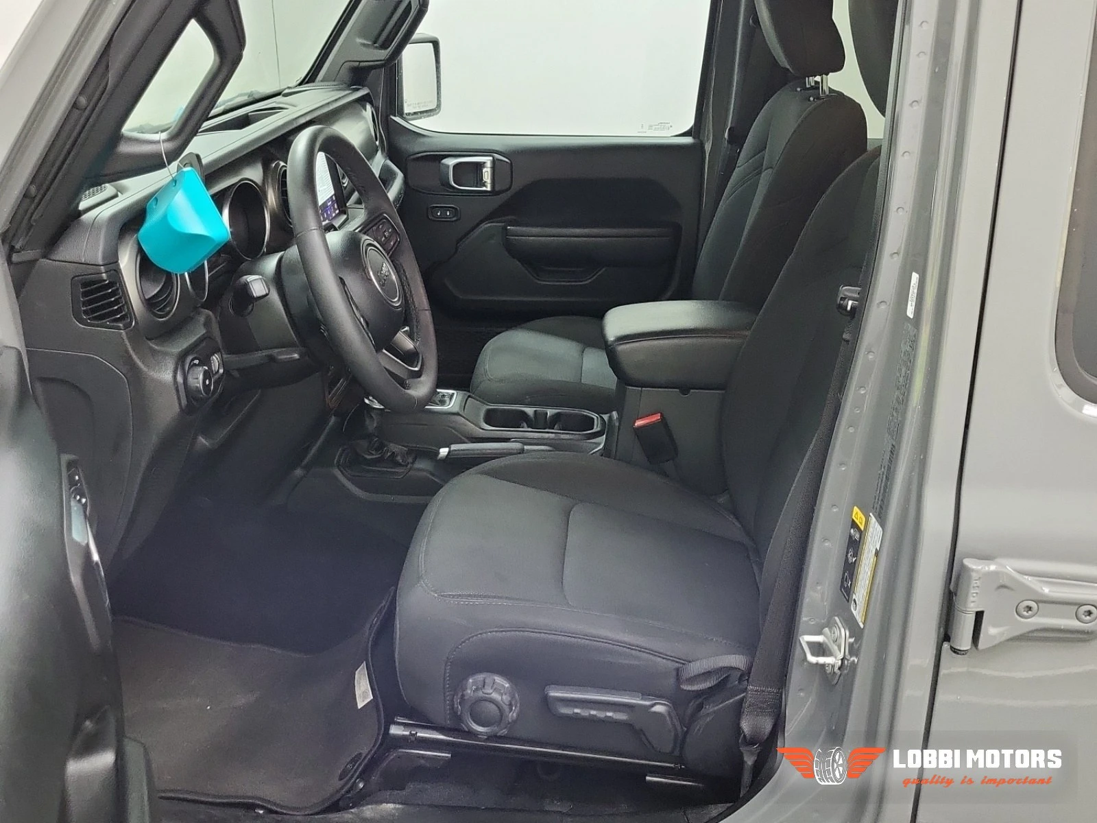 Jeep Wrangler, снимка 5 - Автомобили и джипове - 55992787