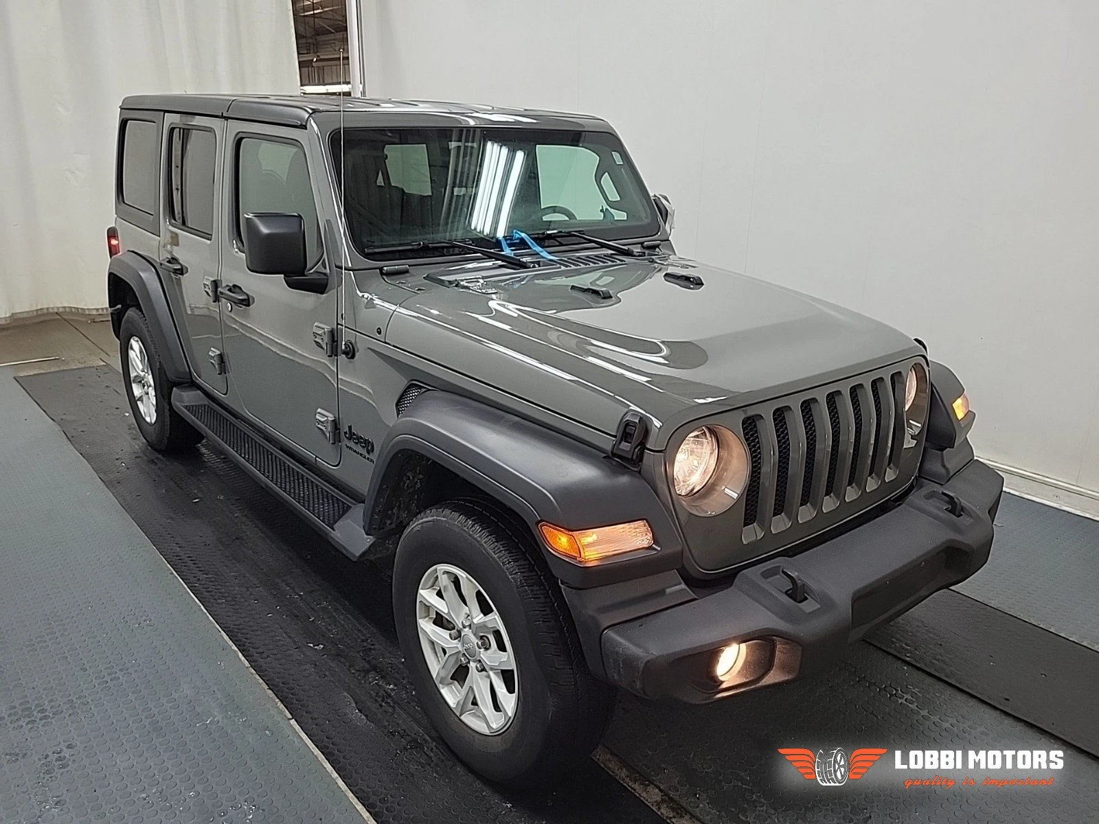 Jeep Wrangler, снимка 2 - Автомобили и джипове - 55992787