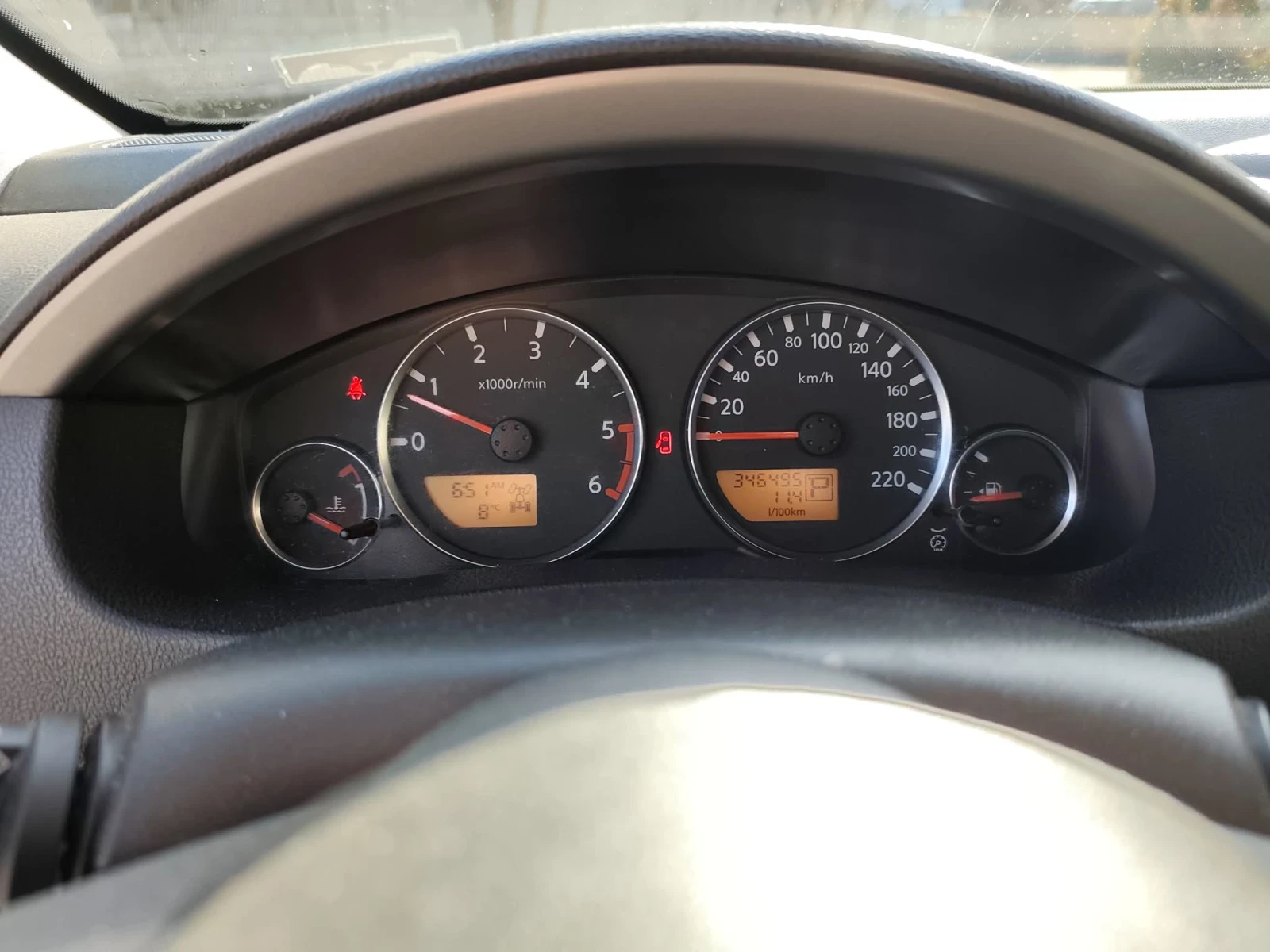 Nissan Pathfinder, снимка 8 - Автомобили и джипове - 56042821