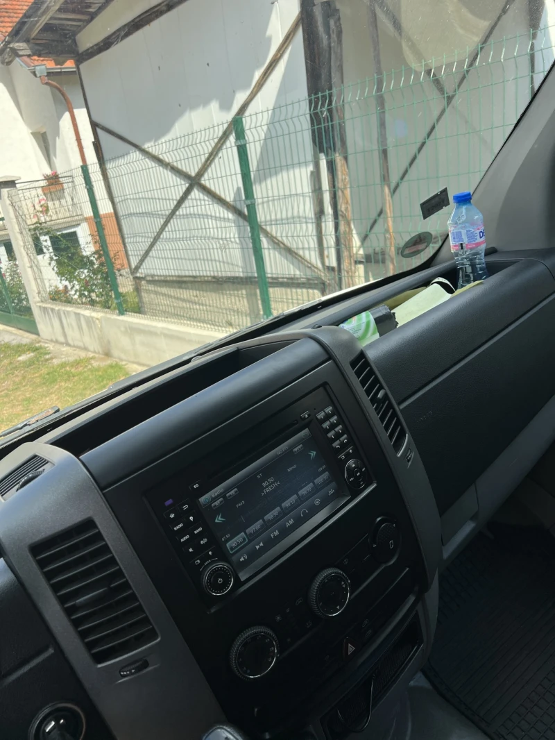 VW Crafter, снимка 10 - Бусове и автобуси - 52008275