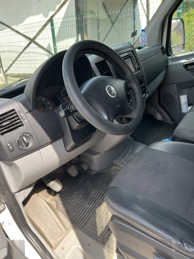 VW Crafter, снимка 6 - Бусове и автобуси - 52008275