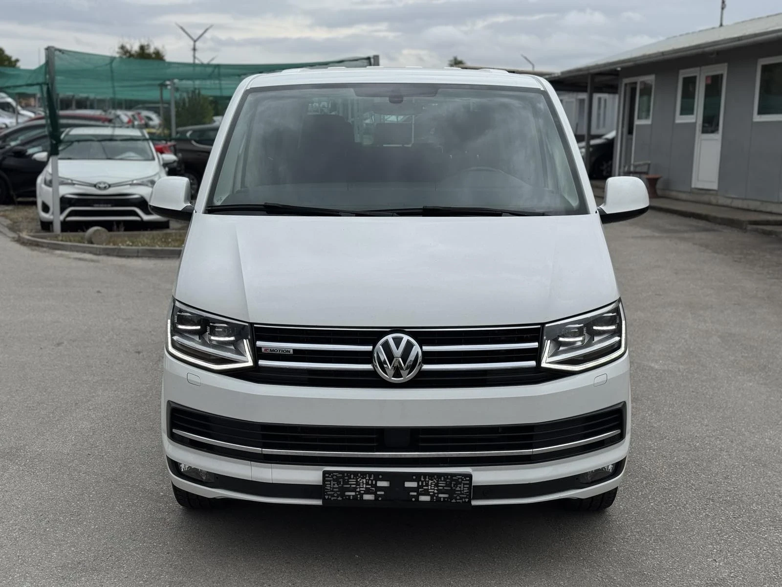 VW Multivan Т6 4 Motion ШВЕЙЦАРИЯ - изображение 2