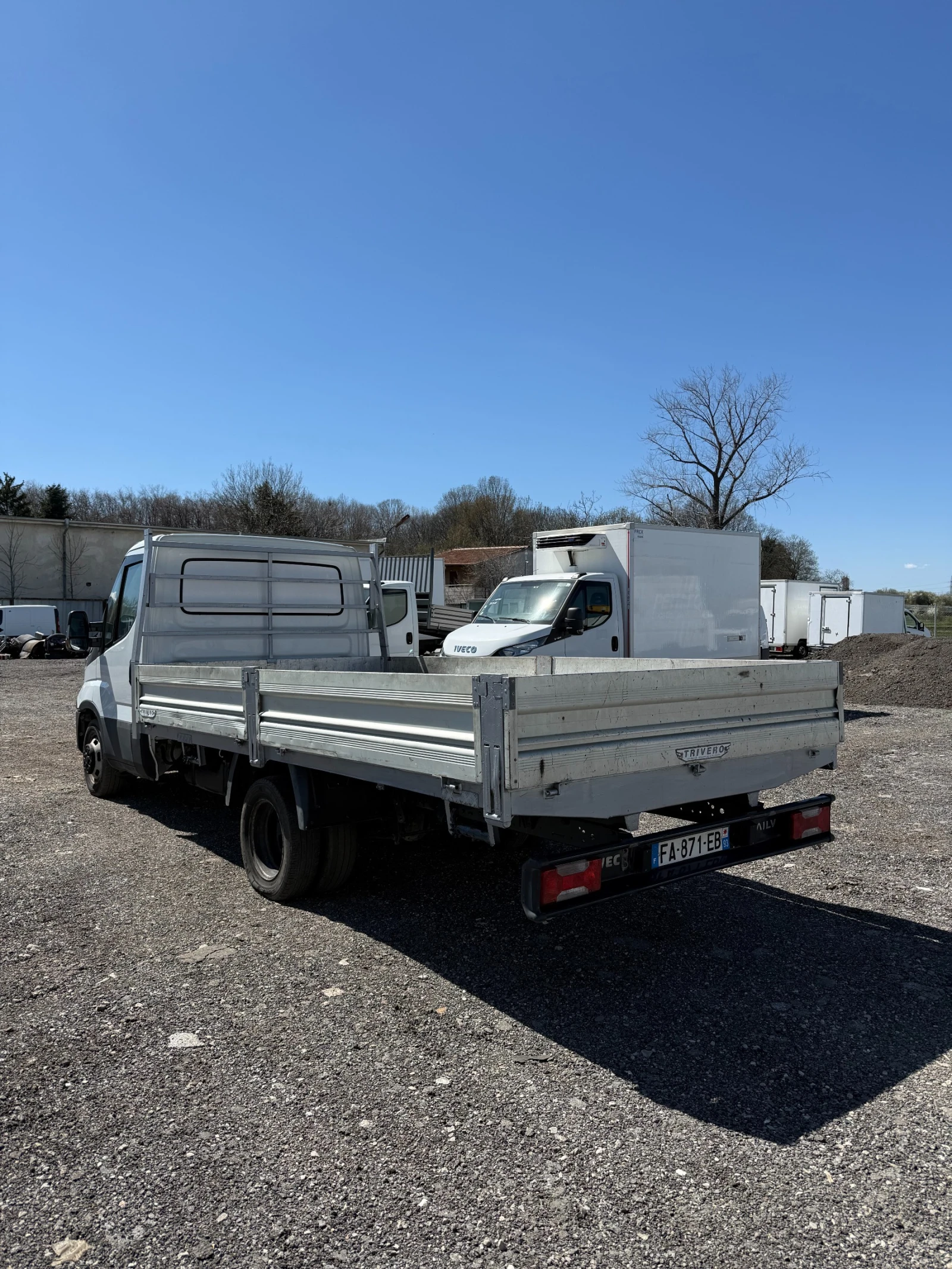 Iveco Daily 35C14, снимка 4 - Бусове и автобуси - 54231641