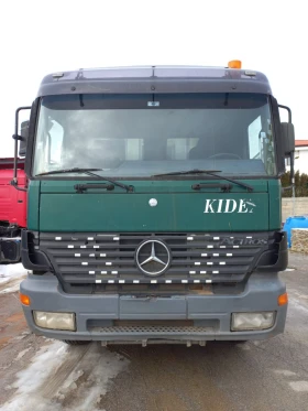 Mercedes-Benz Actros 3243, снимка 2