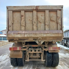 Mercedes-Benz Actros 3243, снимка 9