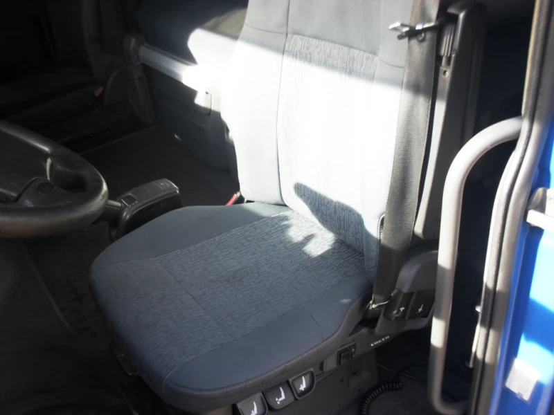 Volvo Fh 420, снимка 9 - Камиони - 53489419