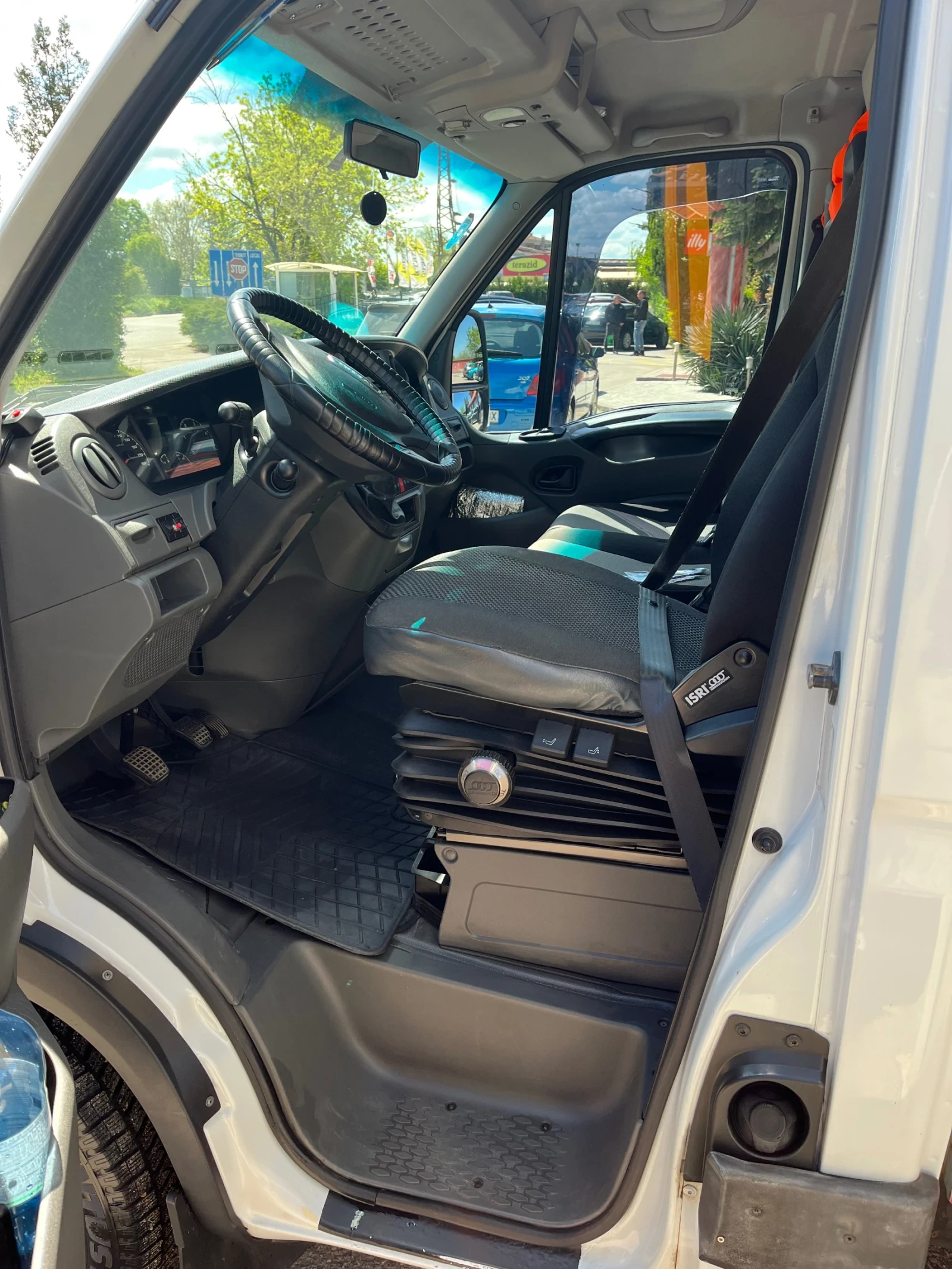 Iveco Daily 35S17 - изображение 10