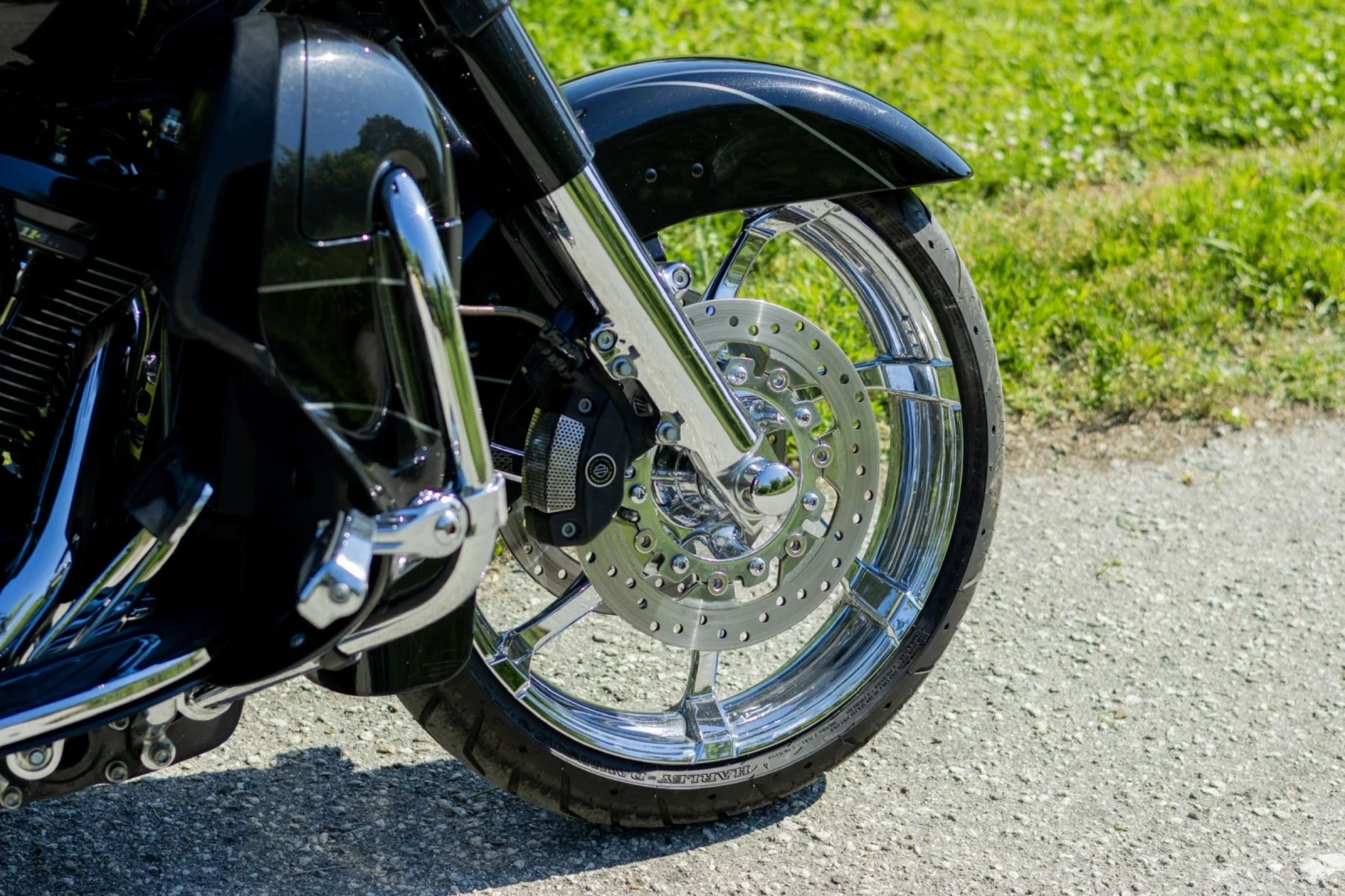 Harley-Davidson CVO 114, снимка 2 - Мотоциклети и мототехника - 54493411