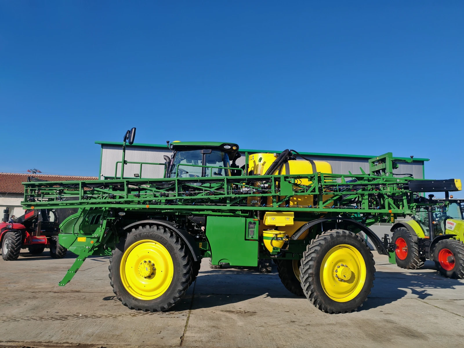 Самоходна пръскачка Друга марка John Deere R41  50i лизинг  - изображение 2