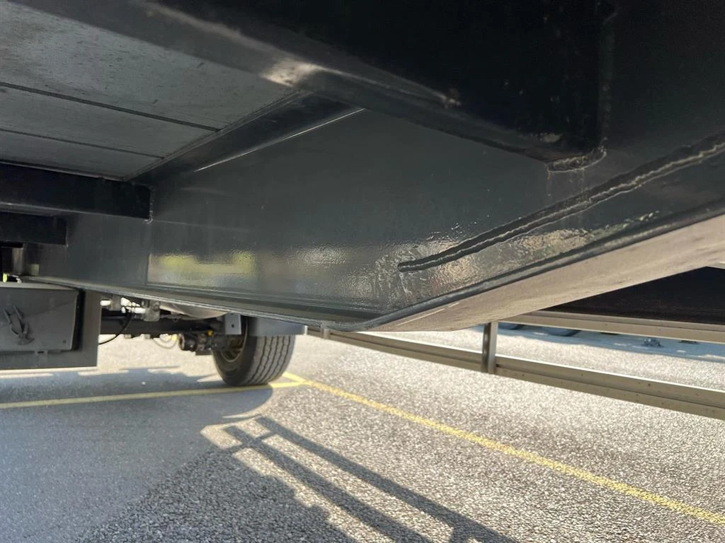   UE18 | Mobile.bg   8