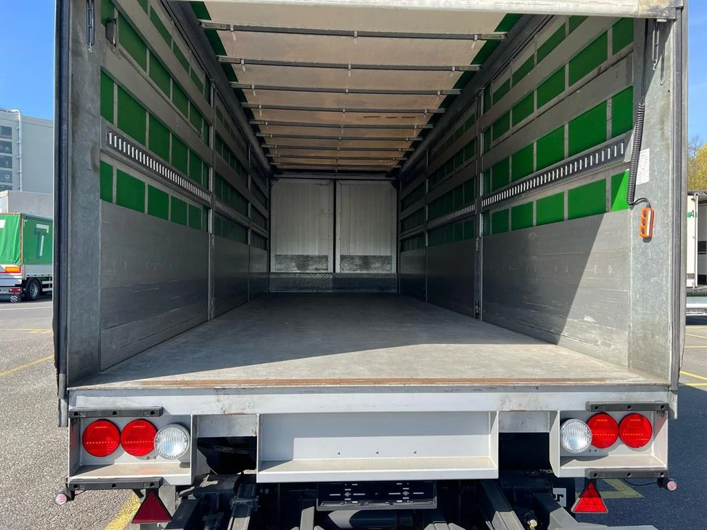   UE18 | Mobile.bg   6