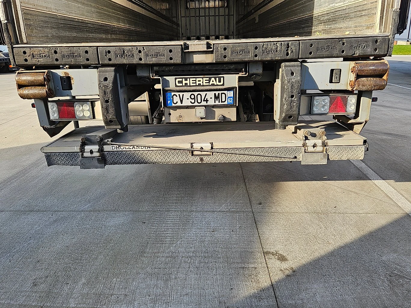 Полуремарке Chereau BI Temperature, снимка 8 - Ремаркета - 53842920