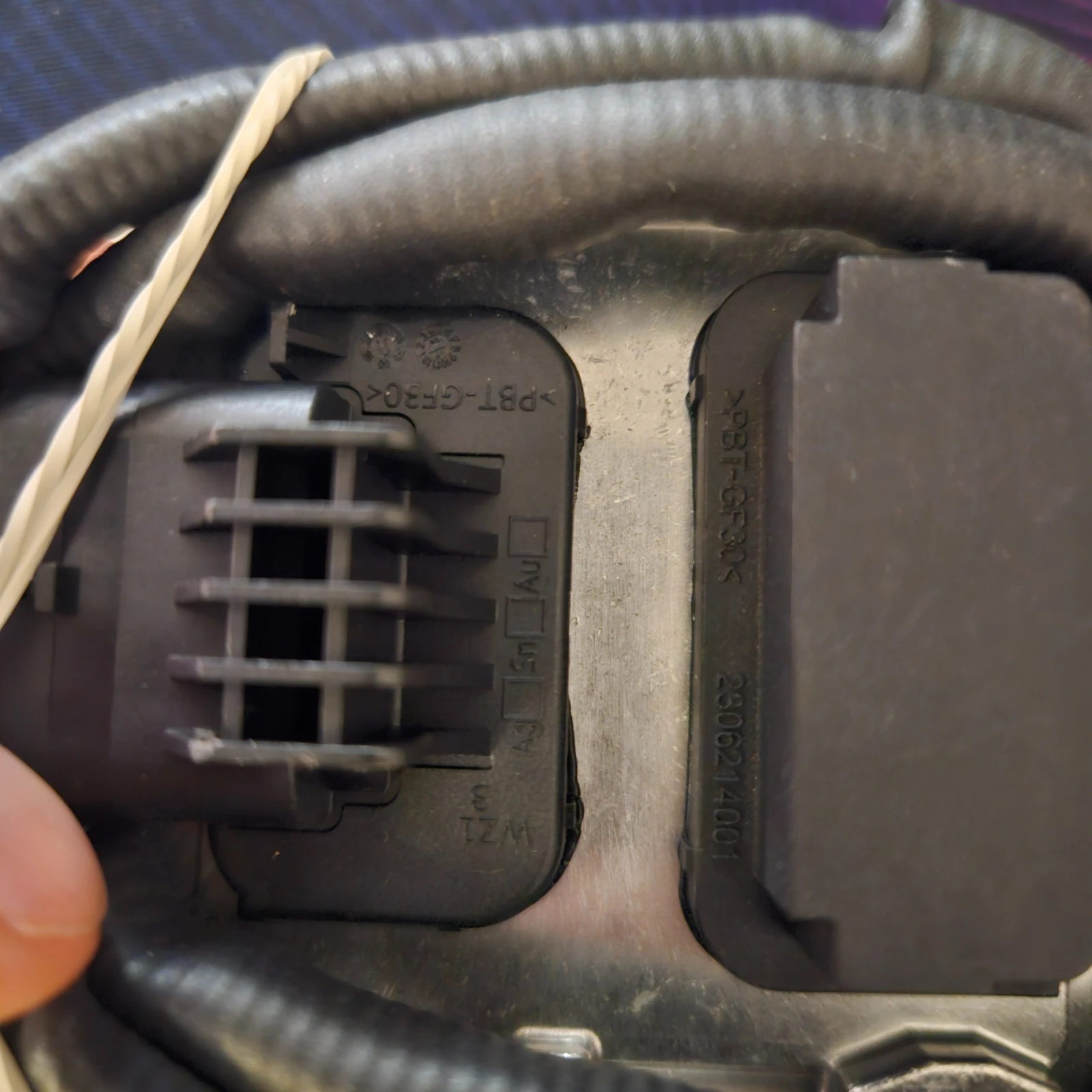 НОВ Mercedes-Benz NOX sensor (AdBlue) А0009053109 made in Germany 240евро С ДДС, снимка 4 - Части - 52907949