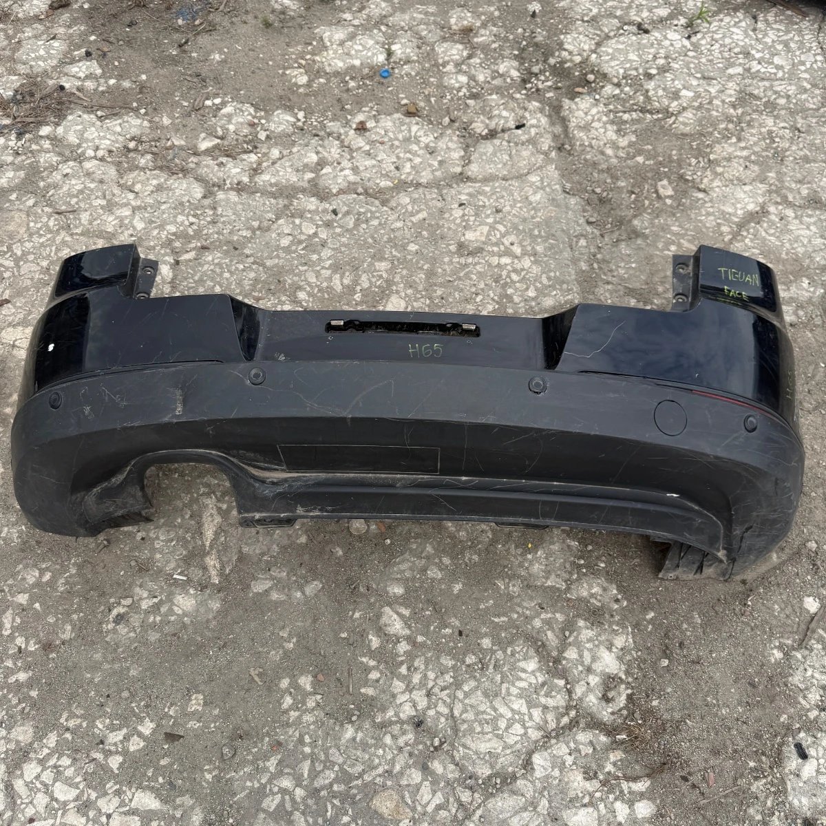 Задна броня за VW Tiguan T1 Face 6 парктроника 5N0807421G ном 65 5N0807421G-65-7