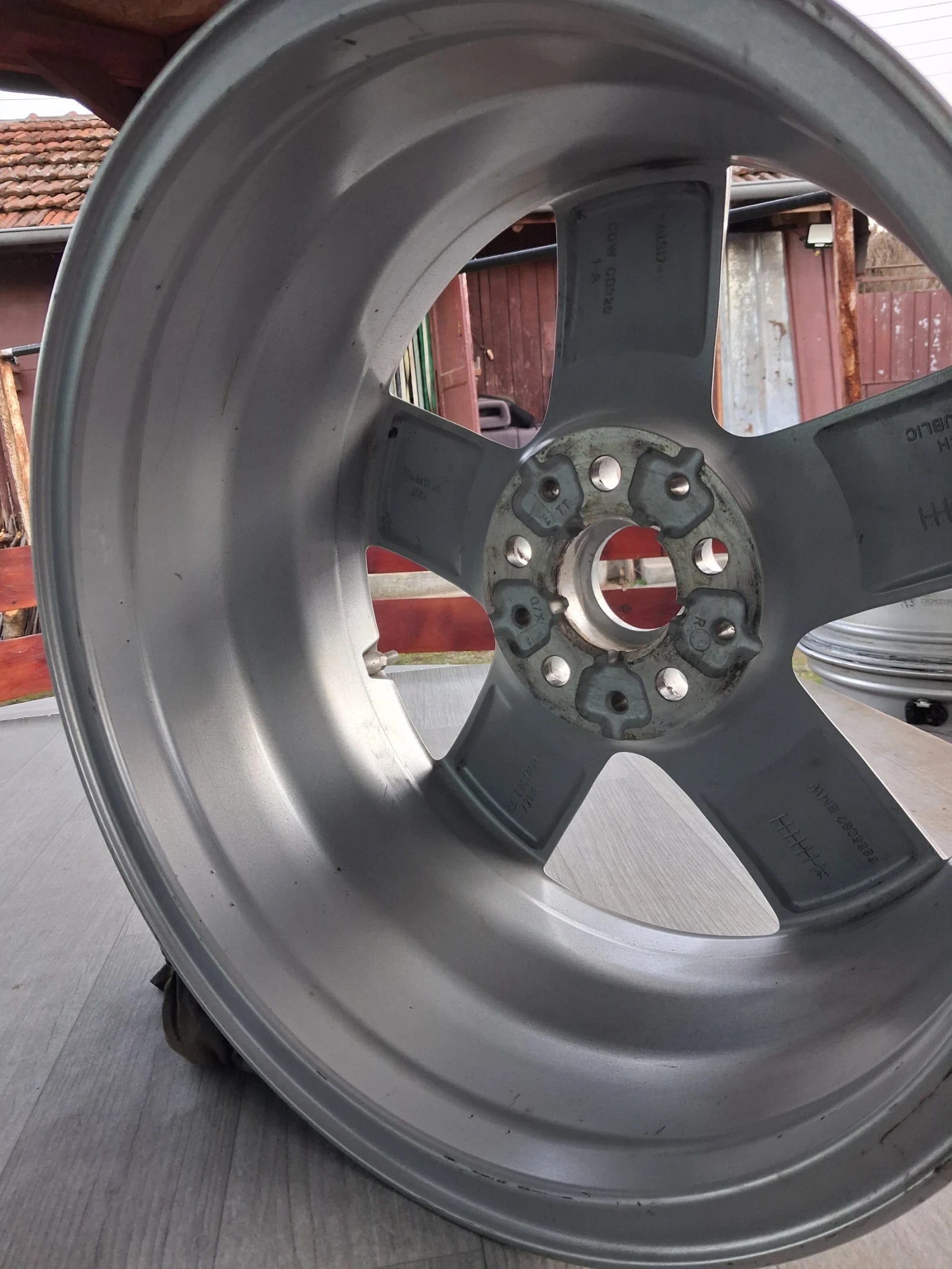 ������ | Mobile.bg � ����������� 8