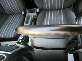 Ford Focus 1.6i - FACELIFT, снимка 11