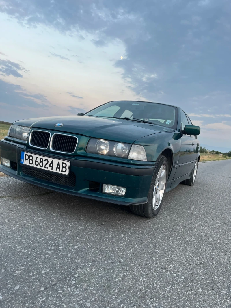 BMW 318, снимка 17 - Автомобили и джипове - 44686603