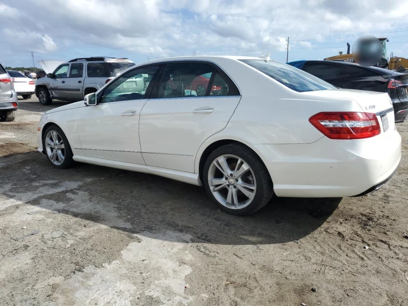 Mercedes-Benz E 350 4MATIC  , снимка 2 - Автомобили и джипове - 48078076