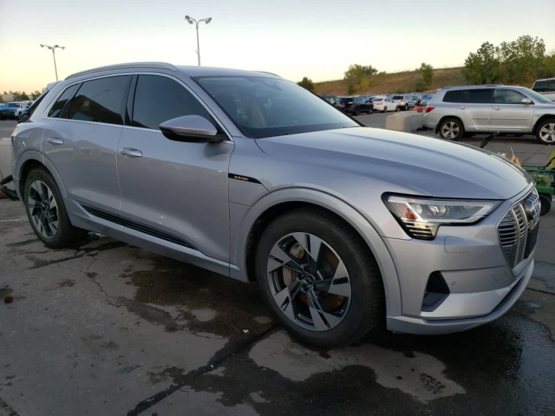 Audi E-Tron Yes All wheel drive, снимка 6 - Автомобили и джипове - 48298983